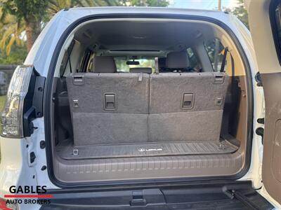 2018 Lexus GX 460   - Photo 20 - Miami, FL 33165