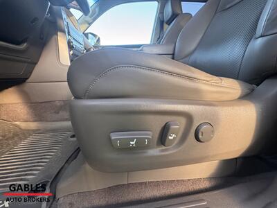 2018 Lexus GX 460   - Photo 21 - Miami, FL 33165