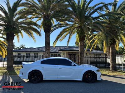 2020 Dodge Charger Scat Pack   - Photo 2 - Miami, FL 33165