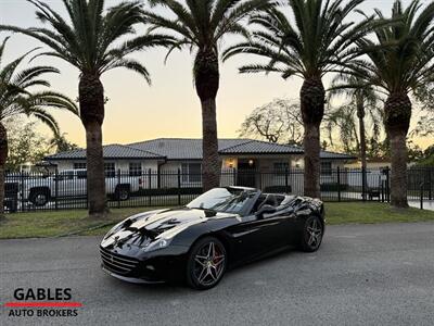 2015 Ferrari California T   - Photo 6 - Miami, FL 33165
