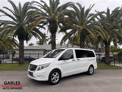 2016 Mercedes-Benz Metris Passenger   - Photo 2 - Miami, FL 33165