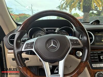 2013 Mercedes-Benz SL 550   - Photo 14 - Miami, FL 33165