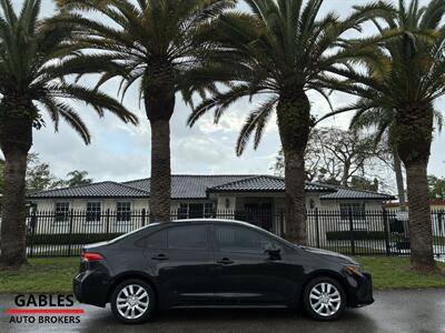 2021 Toyota Corolla LE   - Photo 2 - Miami, FL 33165