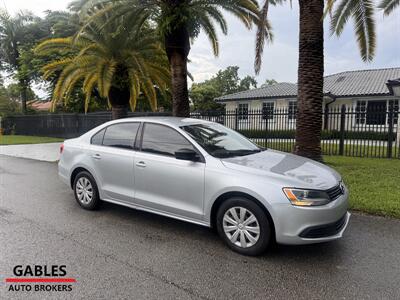 2013 Volkswagen Jetta   - Photo 15 - Miami, FL 33165