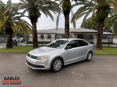 2013 Volkswagen Jetta   - Photo 5 - Miami, FL 33165