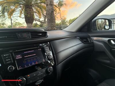 2018 Nissan Rogue S   - Photo 17 - Miami, FL 33165