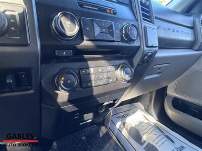 2017 Ford F-250 Super Duty XL   - Photo 21 - Miami, FL 33165