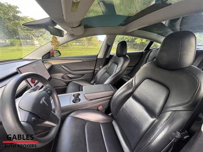 2021 Tesla Model 3 Long Range   - Photo 18 - Miami, FL 33165