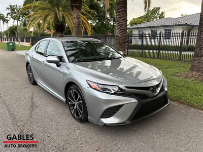 2018 Toyota Camry SE   - Photo 4 - Miami, FL 33165