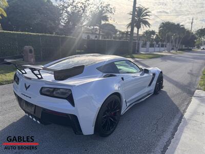 2019 Chevrolet Corvette Z06   - Photo 10 - Miami, FL 33165