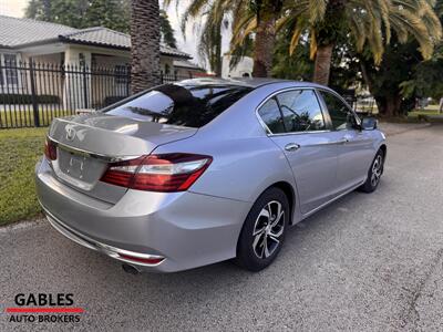 2017 Honda Accord LX   - Photo 12 - Miami, FL 33165