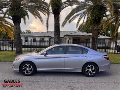 2017 Honda Accord LX   - Photo 9 - Miami, FL 33165