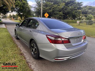 2017 Honda Accord LX   - Photo 10 - Miami, FL 33165