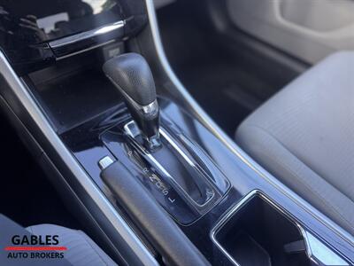 2017 Honda Accord LX   - Photo 24 - Miami, FL 33165