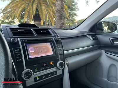 2014 Toyota Camry LE   - Photo 16 - Miami, FL 33165