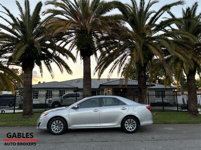 2014 Toyota Camry LE   - Photo 8 - Miami, FL 33165