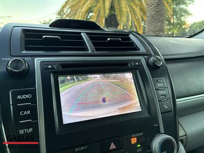 2014 Toyota Camry LE   - Photo 17 - Miami, FL 33165