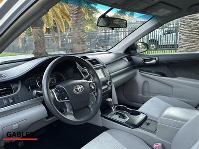 2014 Toyota Camry LE   - Photo 13 - Miami, FL 33165