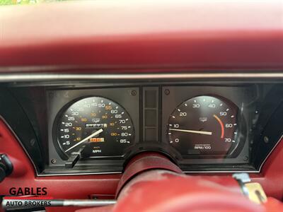 1982 Chevrolet Corvette   - Photo 28 - Miami, FL 33165