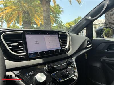 2026 Chrysler Pacifica Select - Photo 12 - Miami, FL 33165