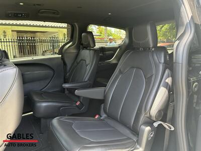 2026 Chrysler Pacifica Select - Photo 18 - Miami, FL 33165