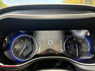 2026 Chrysler Pacifica Select - Photo 11 - Miami, FL 33165