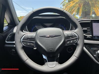 2026 Chrysler Pacifica Select - Photo 10 - Miami, FL 33165