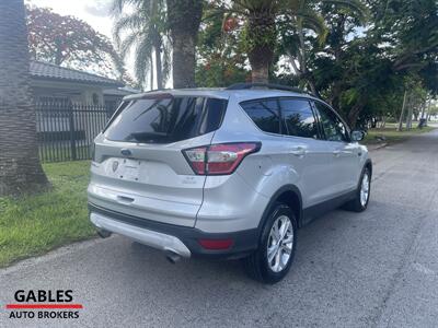 2018 Ford Escape SE   - Photo 5 - Miami, FL 33165