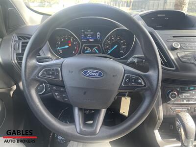 2018 Ford Escape SE   - Photo 14 - Miami, FL 33165