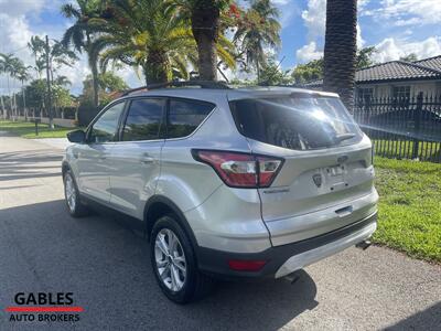 2018 Ford Escape SE   - Photo 11 - Miami, FL 33165