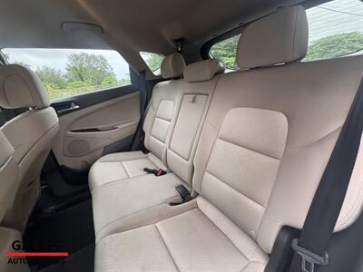 2017 Hyundai TUCSON SE   - Photo 24 - Miami, FL 33165