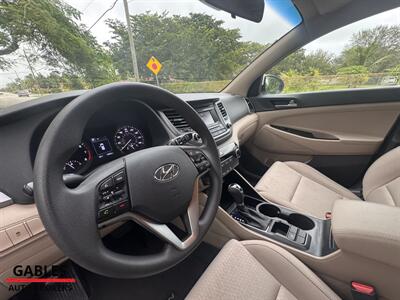 2017 Hyundai TUCSON SE   - Photo 17 - Miami, FL 33165