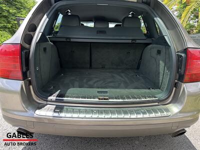 2006 Porsche Cayenne   - Photo 15 - Miami, FL 33165