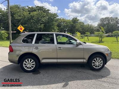 2006 Porsche Cayenne   - Photo 11 - Miami, FL 33165