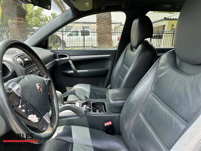 2006 Porsche Cayenne   - Photo 27 - Miami, FL 33165