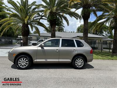 2006 Porsche Cayenne   - Photo 4 - Miami, FL 33165