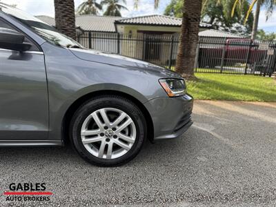 2017 Volkswagen Jetta 1.4T S   - Photo 15 - Miami, FL 33165