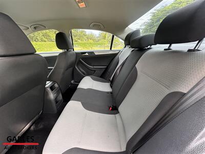 2017 Volkswagen Jetta 1.4T S   - Photo 27 - Miami, FL 33165