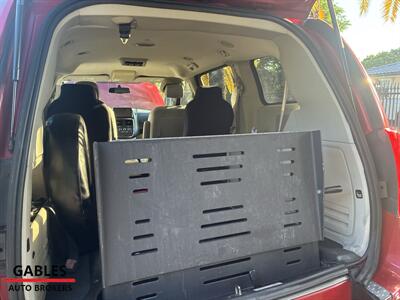 2015 Dodge Grand Caravan American Value Package - Photo 22 - Miami, FL 33165