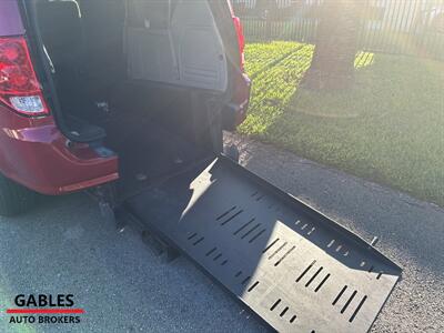 2015 Dodge Grand Caravan American Value Package - Photo 24 - Miami, FL 33165
