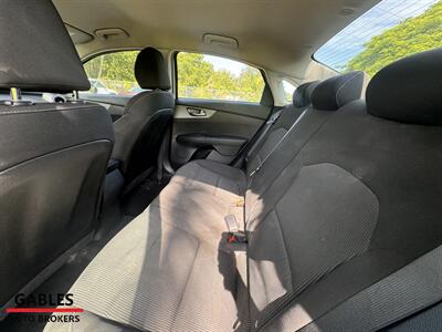 2021 Kia Forte LXS   - Photo 22 - Miami, FL 33165