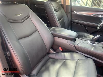 2019 Cadillac XT5 Luxury   - Photo 10 - Miami, FL 33165