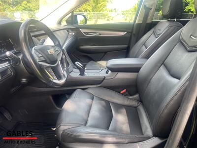 2019 Cadillac XT5 Luxury   - Photo 9 - Miami, FL 33165