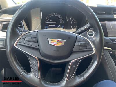2019 Cadillac XT5 Luxury   - Photo 16 - Miami, FL 33165
