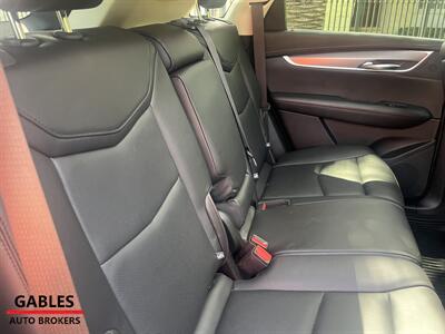 2019 Cadillac XT5 Luxury   - Photo 11 - Miami, FL 33165