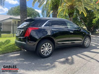 2019 Cadillac XT5 Luxury   - Photo 3 - Miami, FL 33165