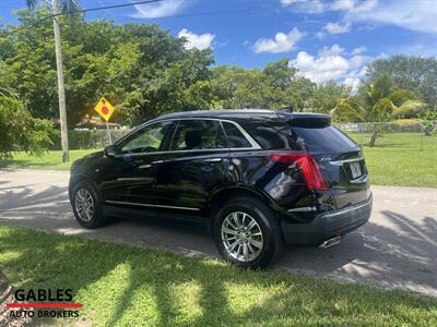 2019 Cadillac XT5 Luxury   - Photo 5 - Miami, FL 33165