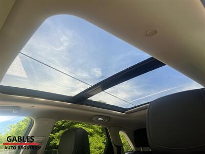 2019 Cadillac XT5 Luxury   - Photo 14 - Miami, FL 33165