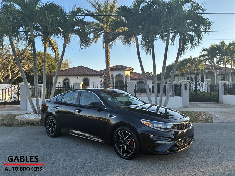 2019 Kia Optima SX Turbo   - Photo 1 - Miami, FL 33165
