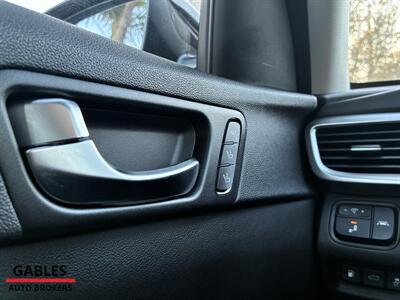 2019 Kia Optima SX Turbo   - Photo 16 - Miami, FL 33165